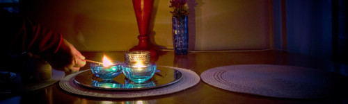 Kynttilät pöydällä