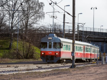 Matkustajajuna liikenteessä