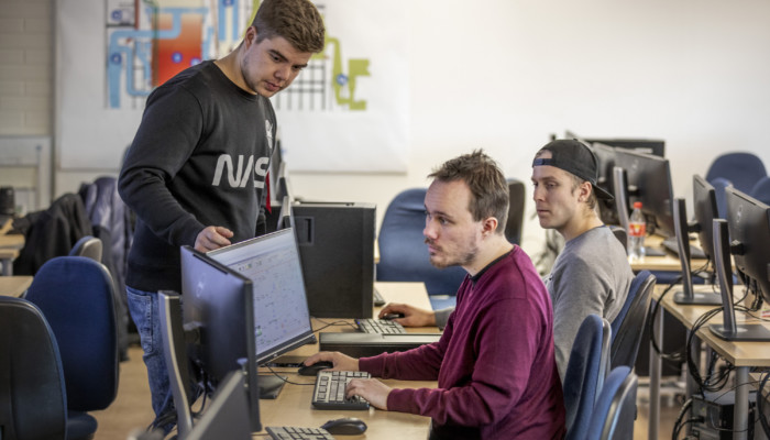 Kotkassa on 30 aloituspaikkaa energiatekniikan koulutusohjelmassa.