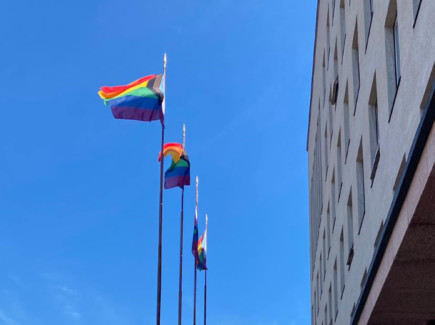 Pride-liput kaupungintalolla