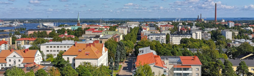 Kuvassa on Kotkansaari Haukkavuorelta kuvattuna