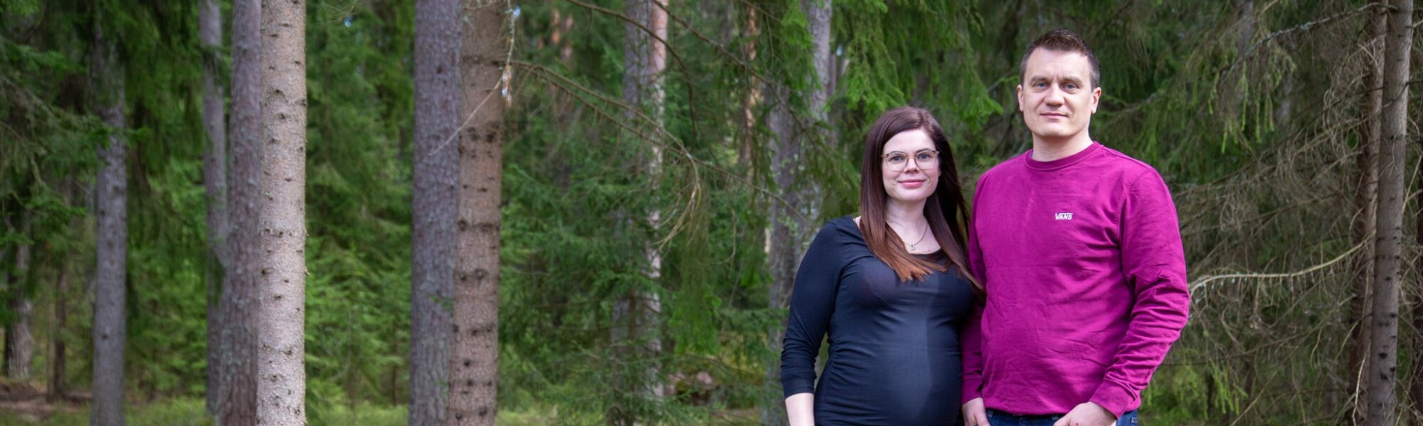 Kuvassa henkilöt tonttikohteessa