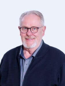 Kuvassa on valtuutettu Heikki Oksanen