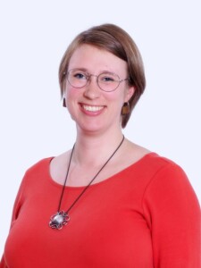 Kuvassa on valtuutettu Katri Paatero