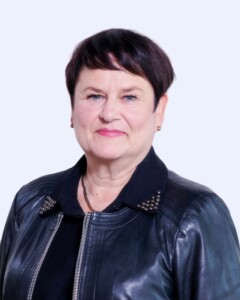 Kuvassa on valtuutettu Johanna Hasu