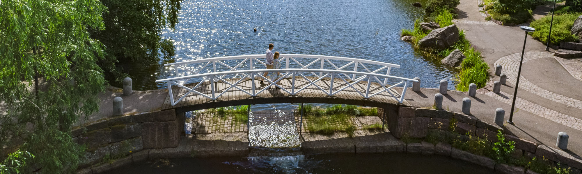 Sapokan vesipuiston kaunis kaarisilta