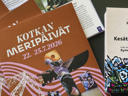 Kotkan Meripäivien käisohjelma ja kesätapahtumien esite 2026