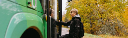 Bussiin nouseva poika